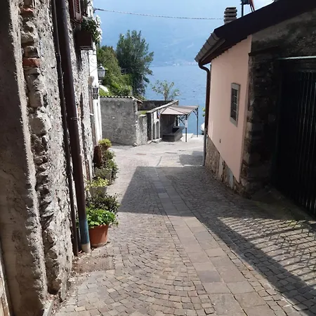 A 2 Passi Dal דירה